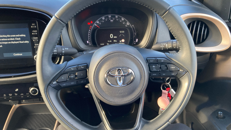 Toyota Aygo X 1.0 VVT-i Edge 5dr [Parking] Petrol Hatchback